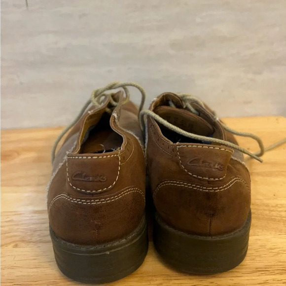 Clarks Collection Saddle Deisin Brown and Tan Men's Oxford Shoes - Picture 4 of 11